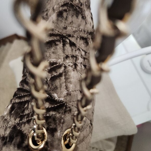 Crossbody/shoulder bag - Picture 8 of 12